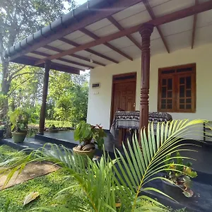 Lodge Hillside View, Sigirîya